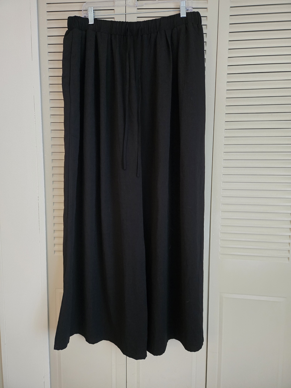 Cider Black Wide Leg Elastic-Waist Pants